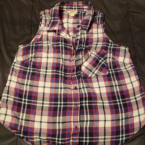 Sleeveless Plaid shirt